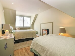 3 bedrooms, individually decorated, individually furnished, free WiFi
