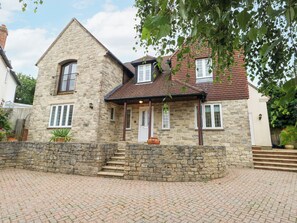 Exterior - Sunningdale Rise (Weymouth)