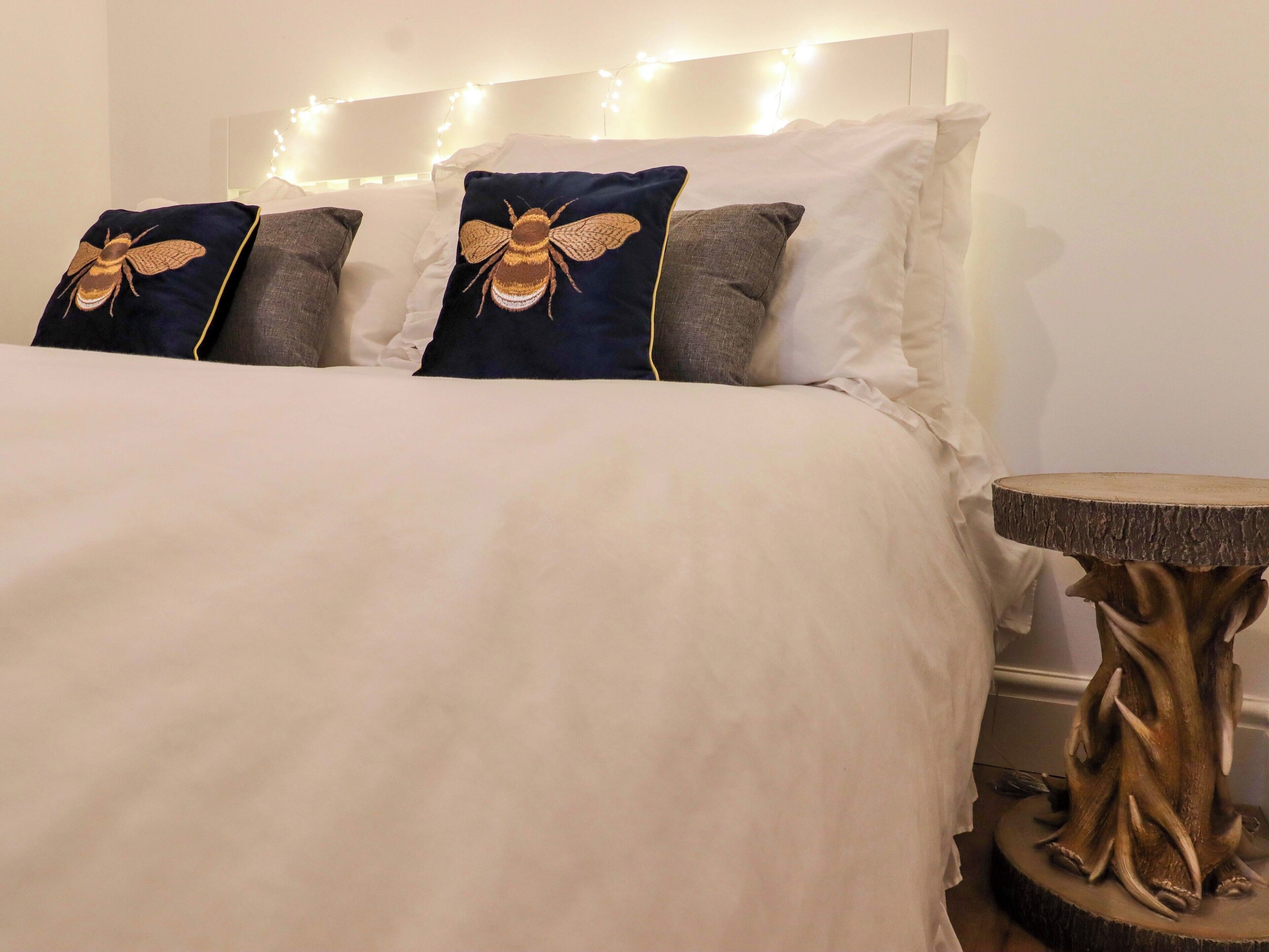 1 bedroom, individually decorated, individually furnished, free WiFi