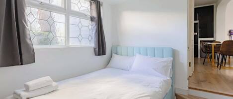 2 chambres, bureau, Wi-Fi, draps fournis