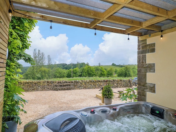 Terrace/patio - Cherry Tree Cottage (Chesterfield)