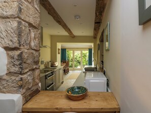 Oppvaskmaskin og kjøkkenutstyr