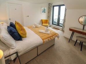 3 bedrooms, individually decorated, individually furnished, free WiFi - Amelia's Point (St Ives)