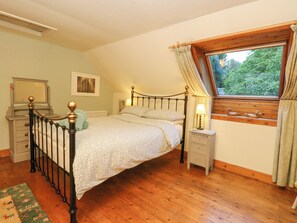 4 bedrooms, individually decorated, individually furnished, free WiFi - Pittencleroch Mill (Crieff)