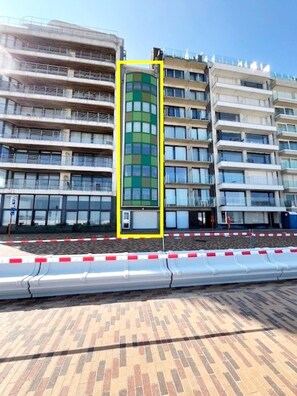 Apartment | Exterior - Apartment Wenduine With Stunning Sea View (De Haan)
