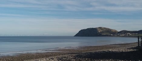Ubicación cercana a la playa