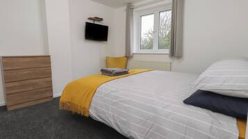 3 bedrooms, individually decorated, individually furnished, free WiFi