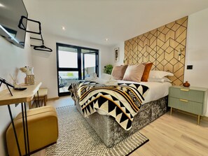 2 bedrooms, individually decorated, individually furnished, free WiFi - Bayvista (St Ives)