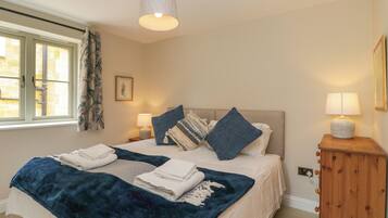 3 bedrooms, individually decorated, individually furnished, free WiFi