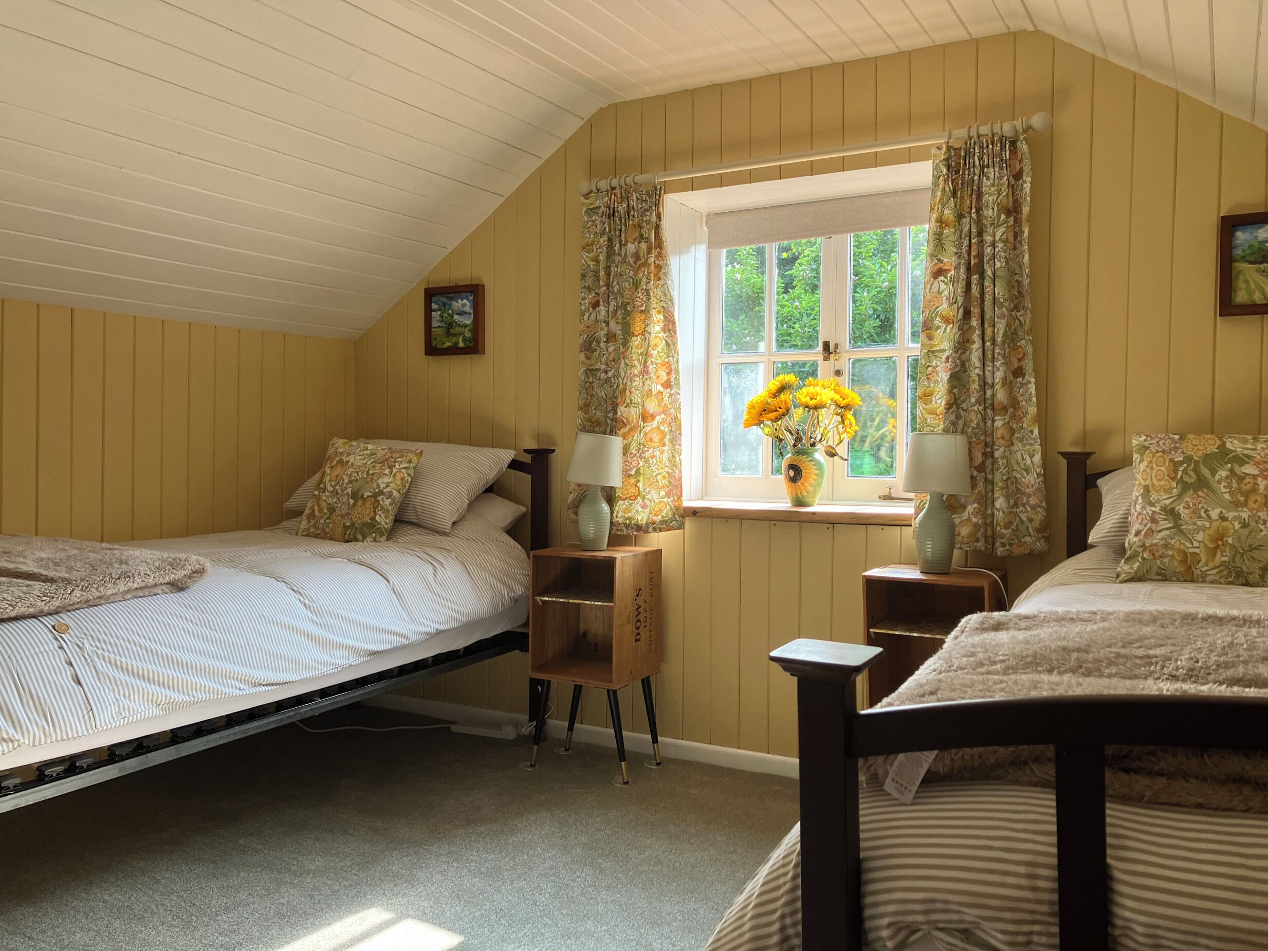 1 chambre, décoration personnalisée, ameublement personnalisé