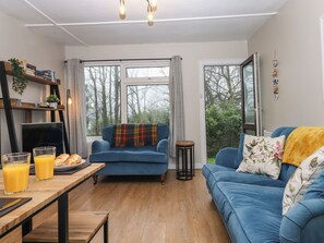 Living area - 2 The Glade (Bude)