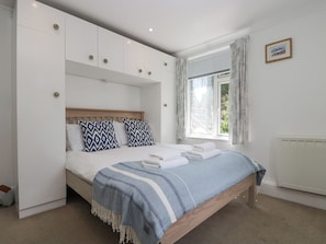 2 bedrooms, individually decorated, individually furnished, free WiFi - Godrevy (Penzance)