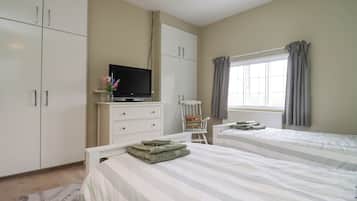 2 habitaciones, decoración personalizada y muebles diferentes