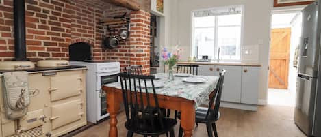 Fridge, dishwasher, electric kettle, toaster
