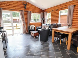 Cottage | Living area