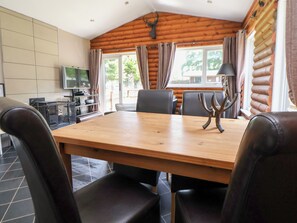 Cottage | Tempat makan