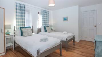 Småhus | 2 soverom, individuelt dekorert og individuelt innredet