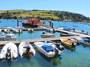 Marina/club náutico