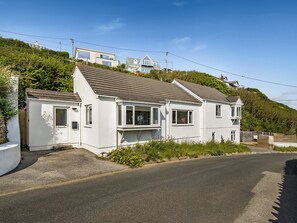 Exterior - Fairwinds (Redruth)