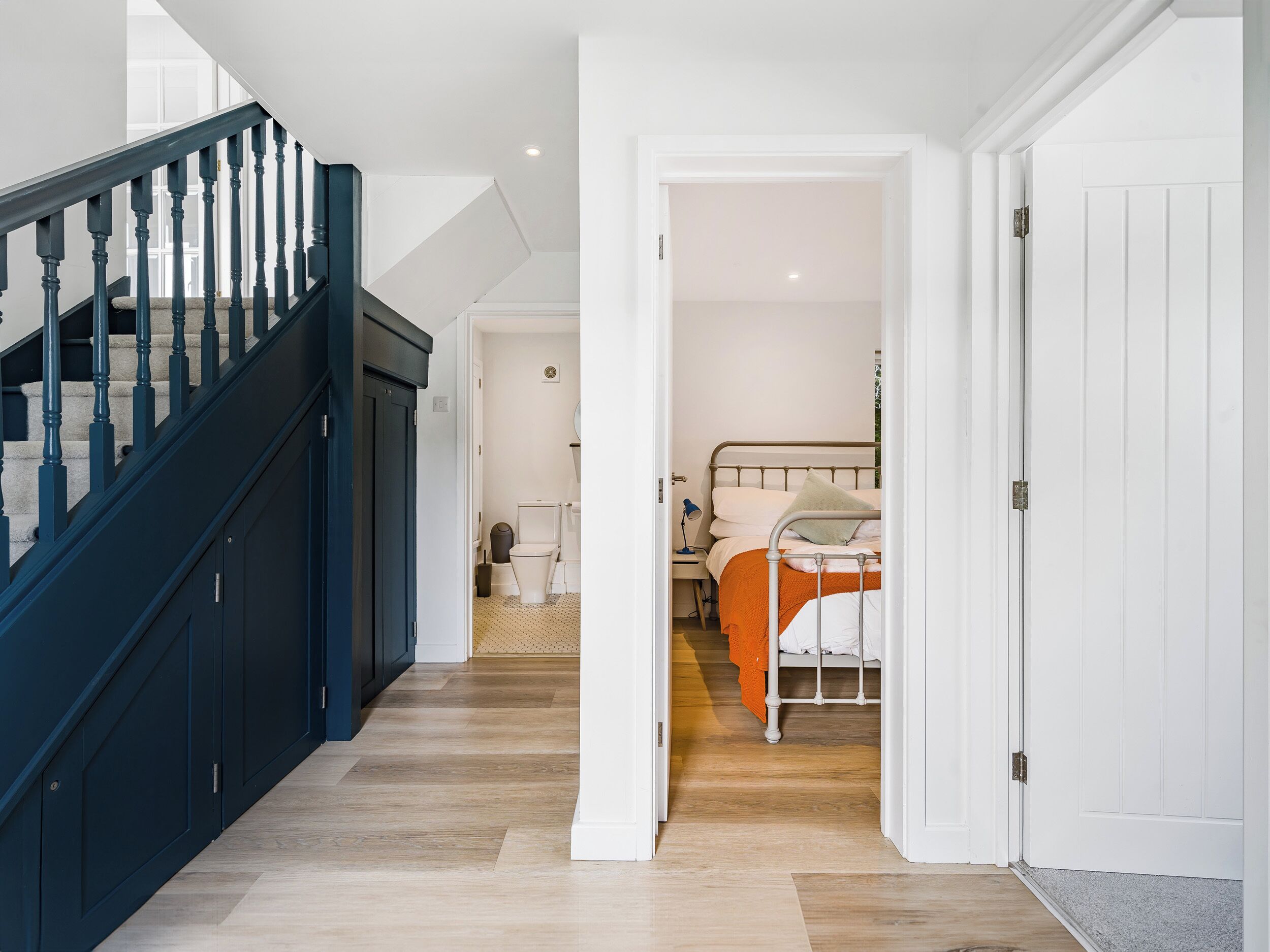 4 bedrooms, individually decorated, individually furnished, free WiFi