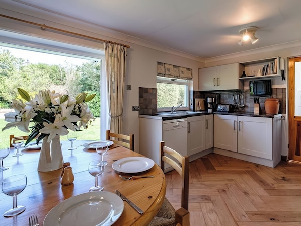Fridge, dishwasher, electric kettle, toaster
