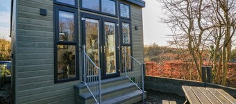 Elderflower Lodge