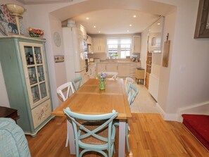 Dining - 3 Coastguard Station (Rathmullan)