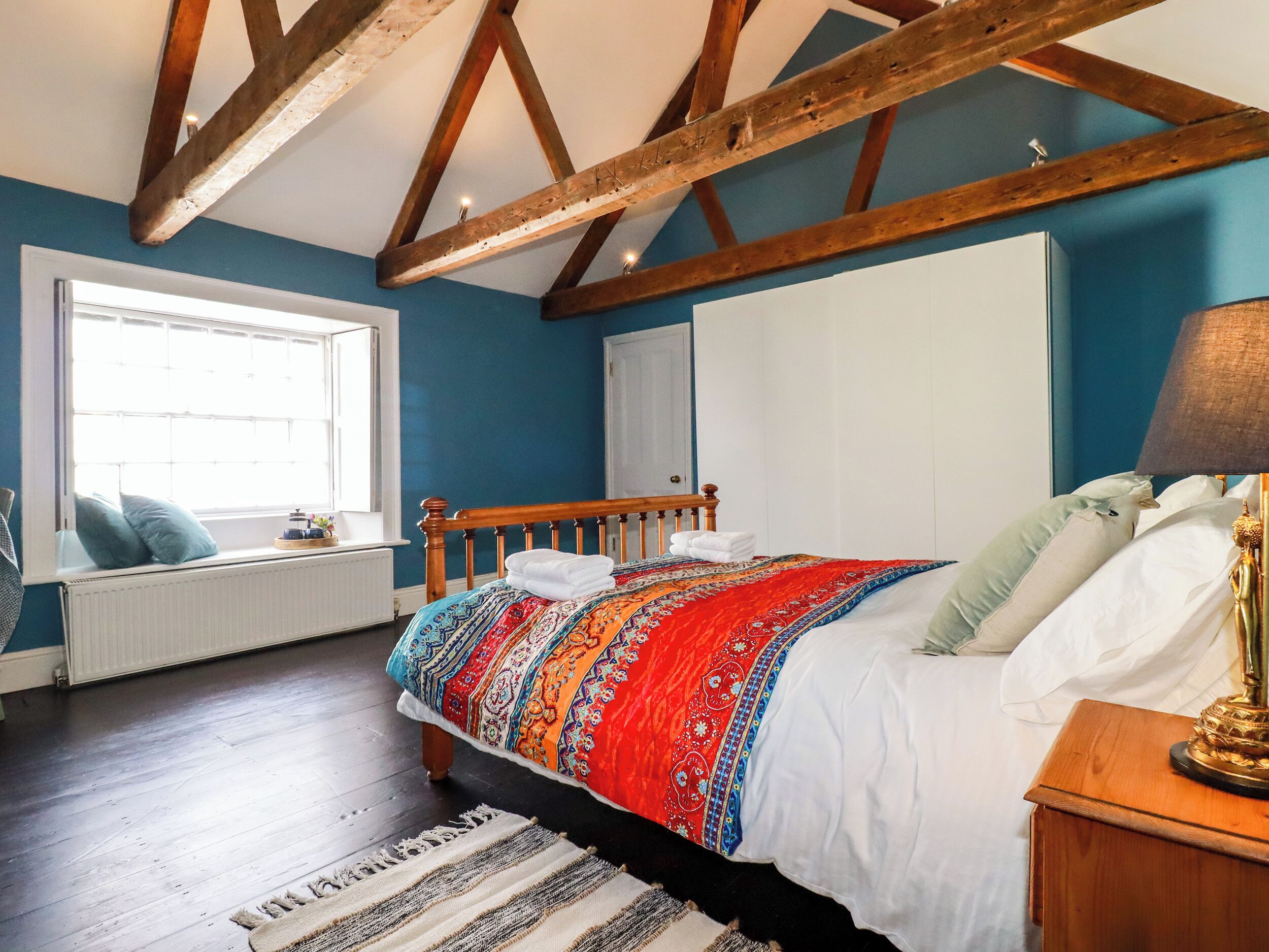 2 chambres, décor unique, ameublement unique, accès au Wi-Fi (inclus)