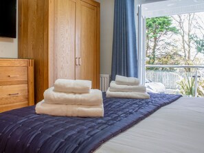 2 soverom, individuelt dekorert og individuelt innredet