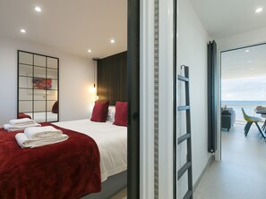 2 bedrooms, individually decorated, individually furnished, free WiFi - Louies Loft (St Ives)