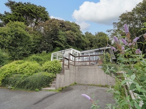 Property grounds - Woodland Roost (Barmouth)