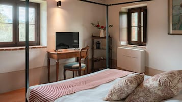 Camera Junior, vista lago | 2 camere, con stile personalizzato, con arredamento individuale