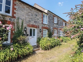 Cottage | Exterior