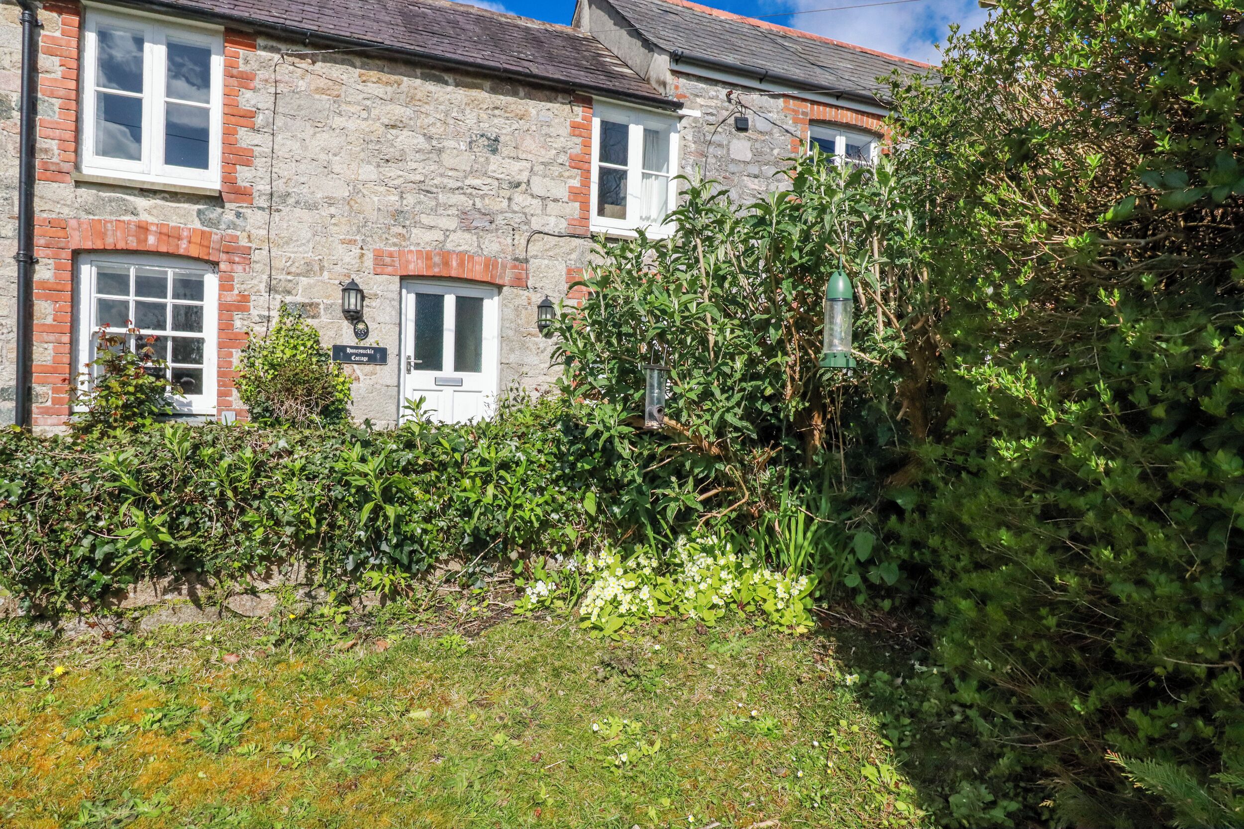 Cottage | Exterior detail