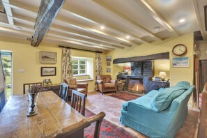 Living area - Tan Y Clogwyn (Dolwyddelan)