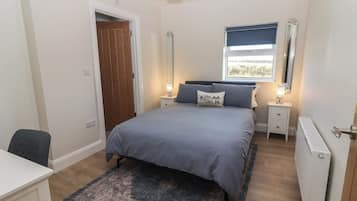 2 bedrooms, individually decorated, individually furnished, free WiFi