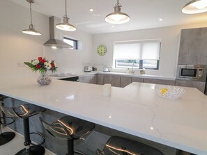 Utensilis de cuina, vaixella i coberteria 