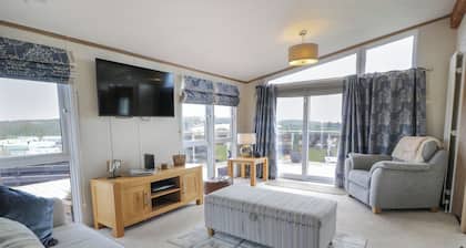 1 Fishermans Hill