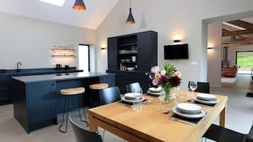 Cottage | Interior