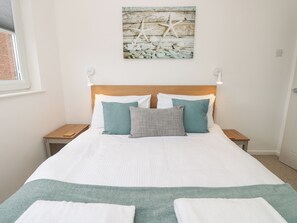 2 soverom, individuelt dekorert og individuelt innredet