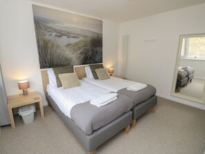 2 bedrooms, individually decorated, individually furnished, free WiFi