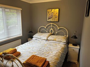 Cottage | 2 bedrooms, individually decorated, individually furnished, free WiFi - 22 Two Little Ducks (Lynton)