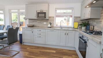 Fridge, dishwasher, electric kettle, toaster