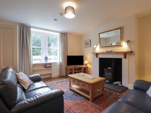 Living area - Gunroom Cottage (Strathpeffer)