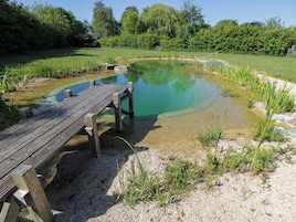 Cottage | Property grounds
