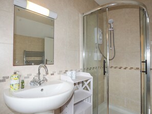 Shower - Islwyn (Llandudno Junction)