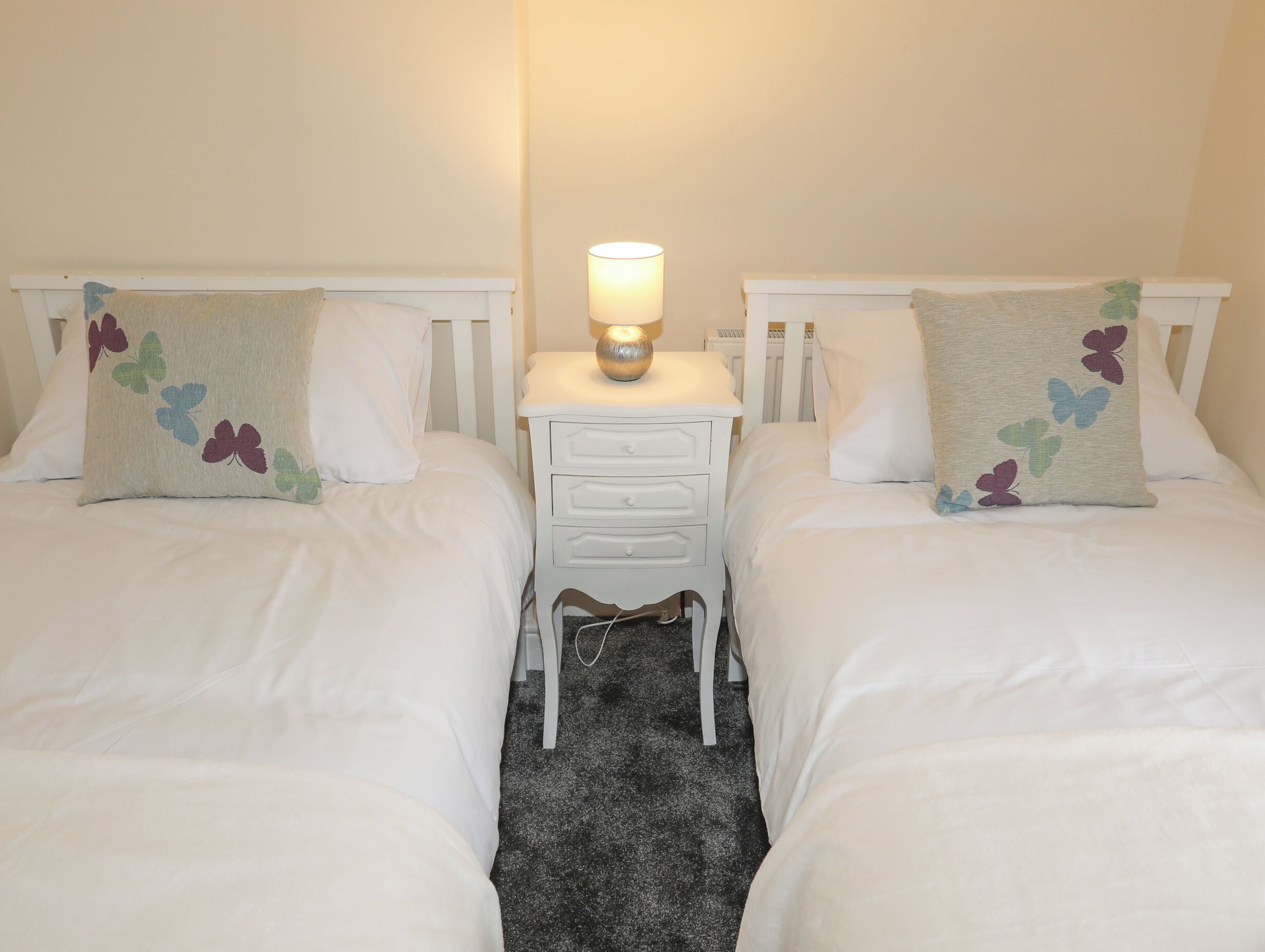 2 bedrooms, individually decorated, individually furnished, free WiFi