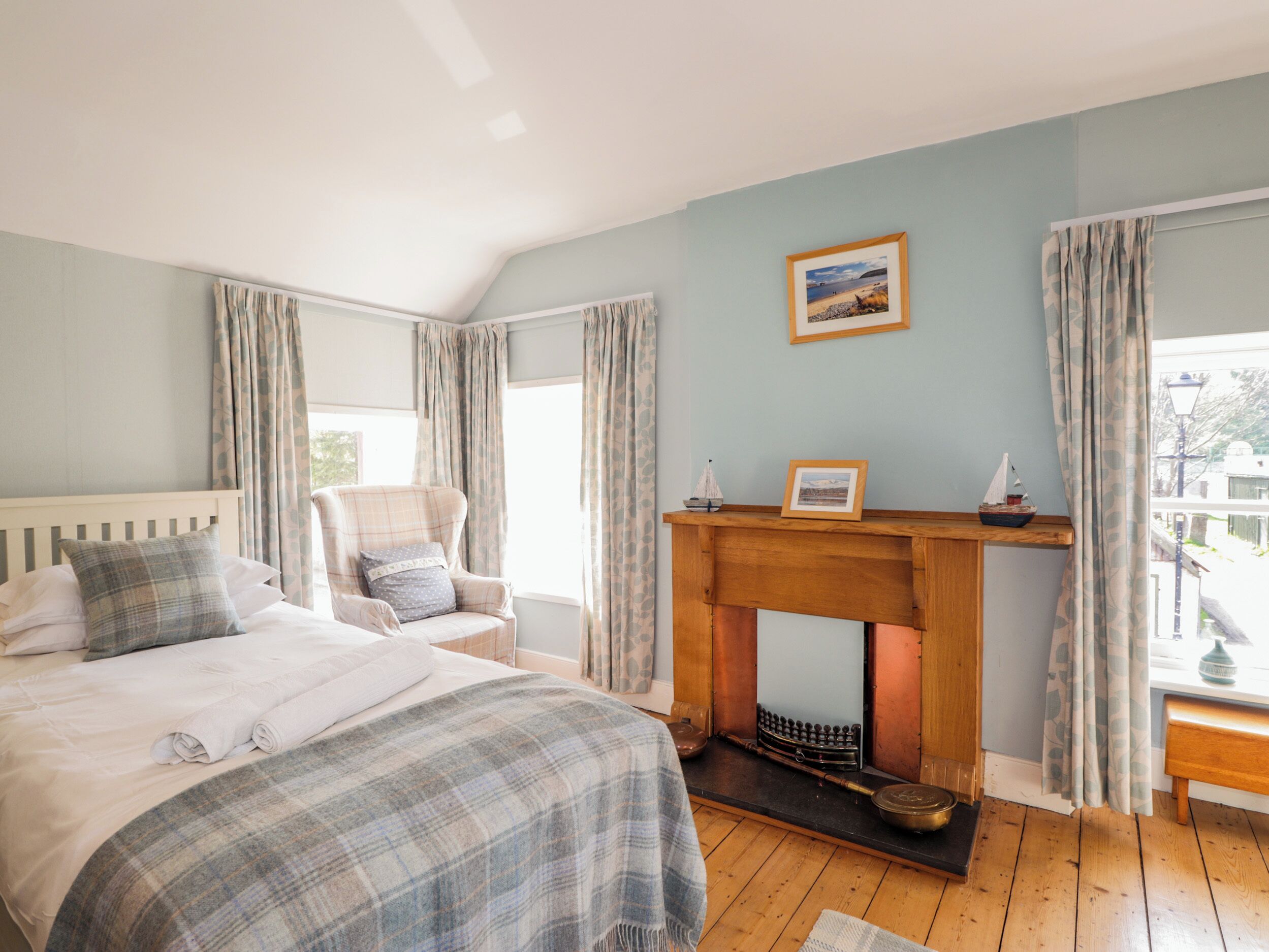 2 bedrooms, individually decorated, individually furnished, free WiFi