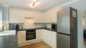 Fridge, dishwasher, electric kettle, toaster