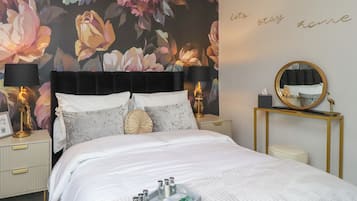 1 bilik tidur, dihias secara berasingan